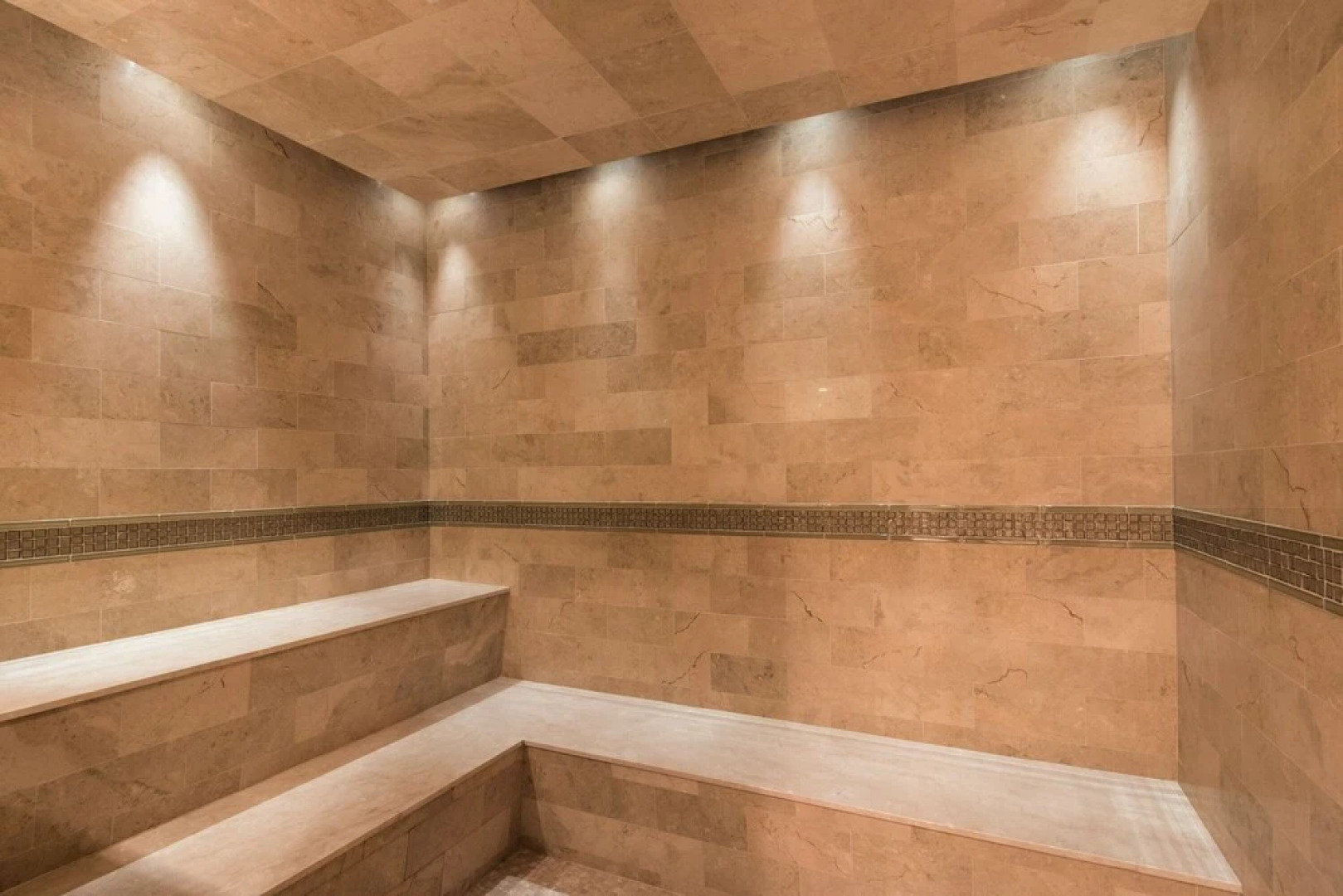 Hood Park Manor - 9 Br Home