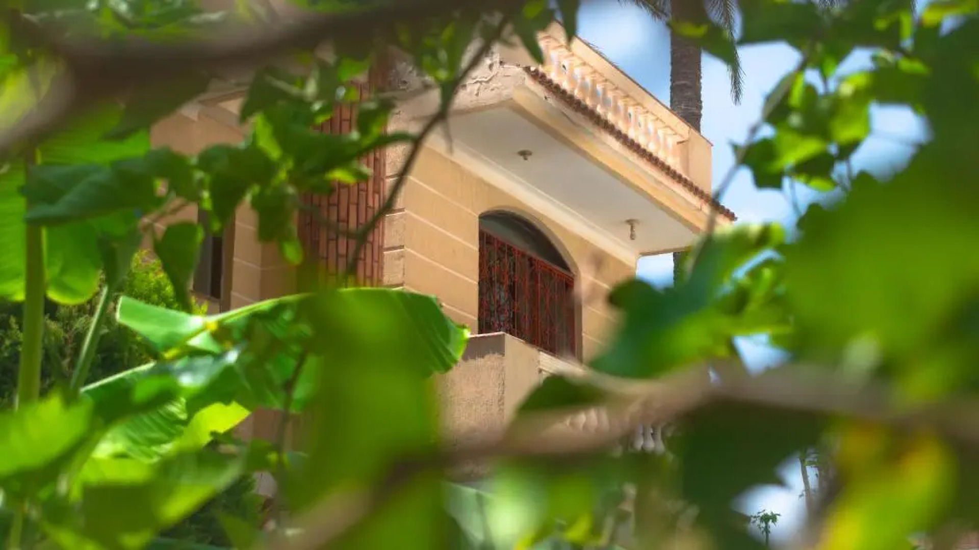 4 Bedroom superior family villa with private pool, 5 min from beach Abu Talat