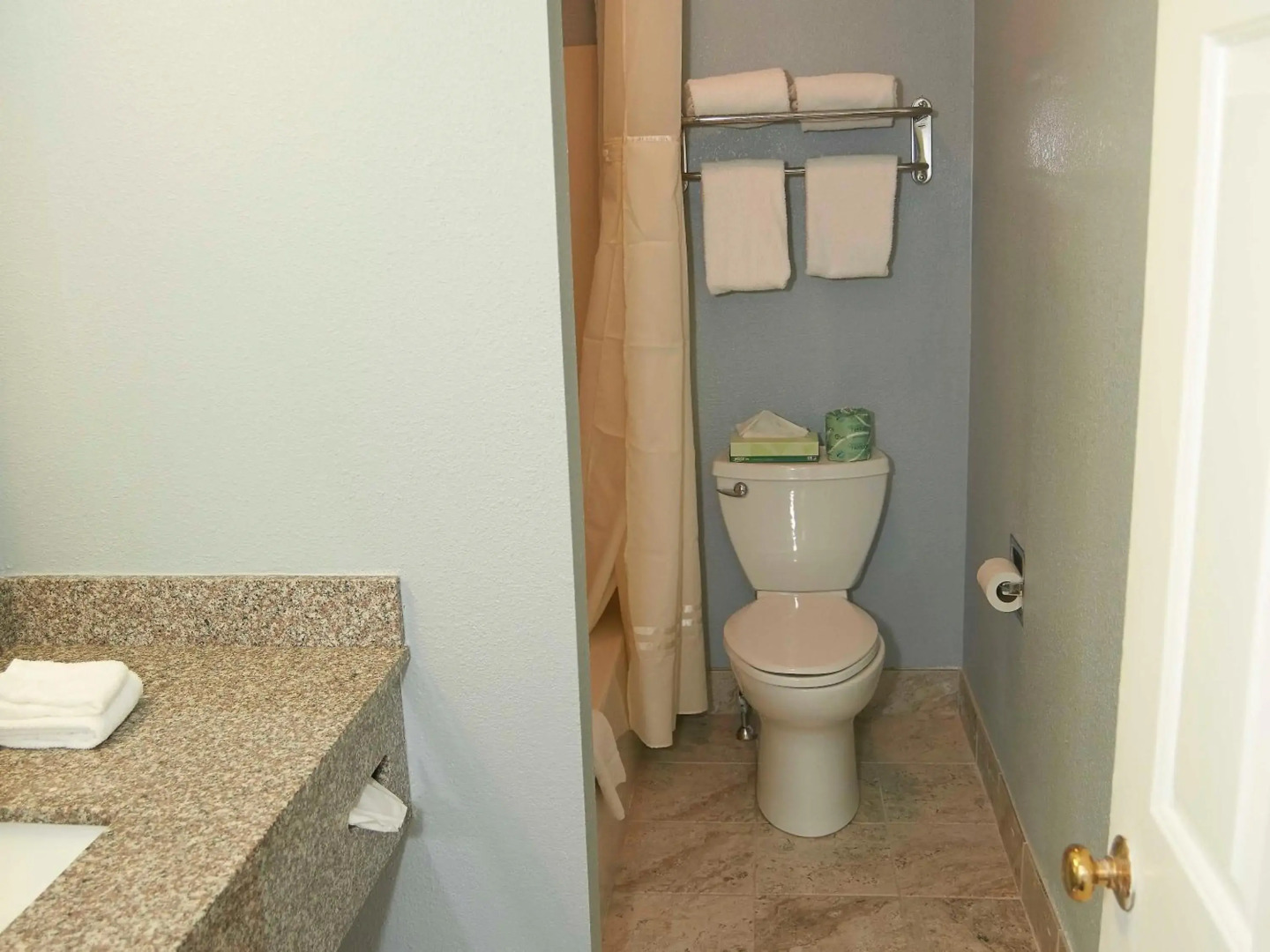 Sandwich Lodge & Resort