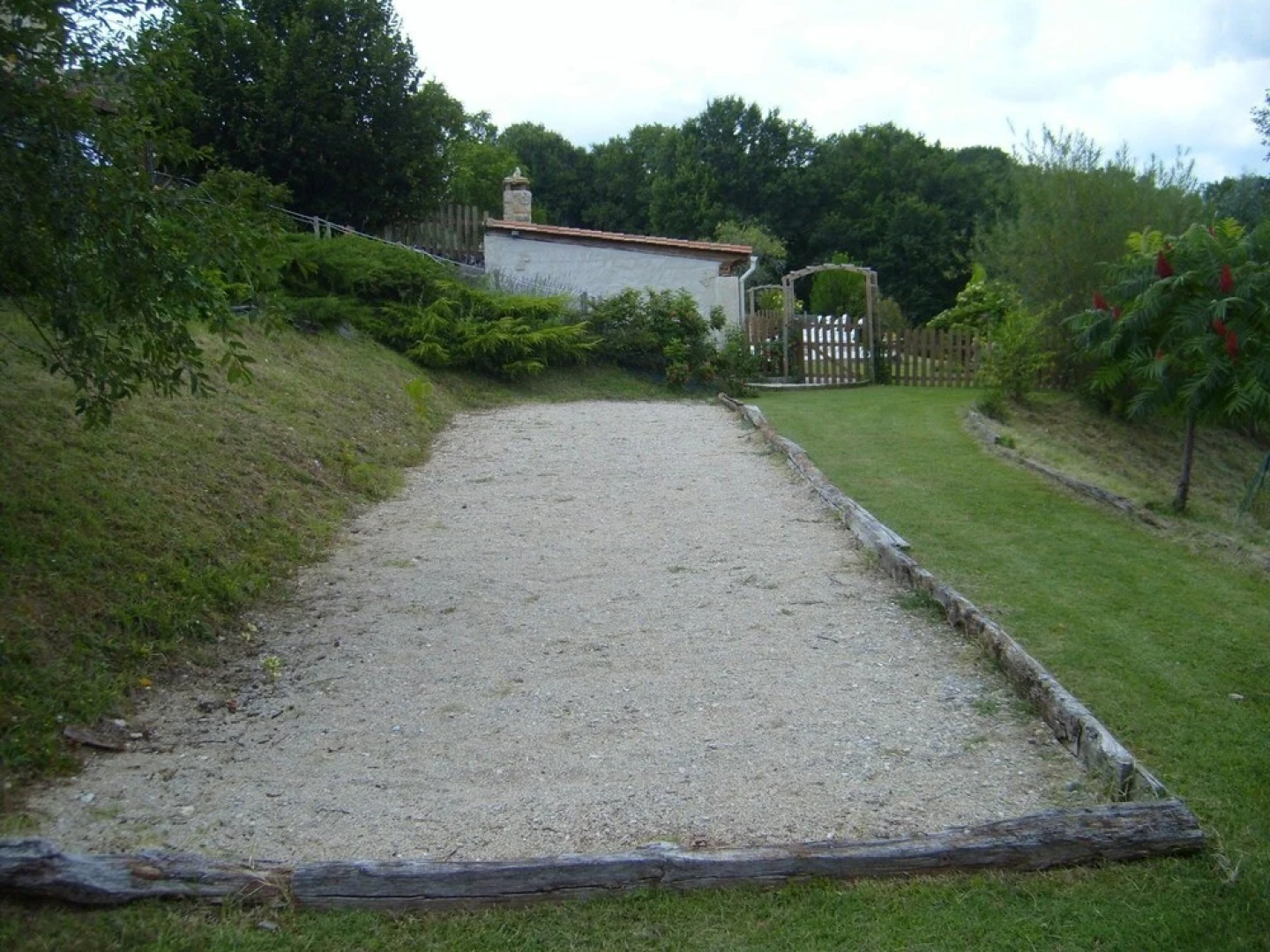 Property With one Bedroom in Thenon, With Pool Access, Furnished Garde