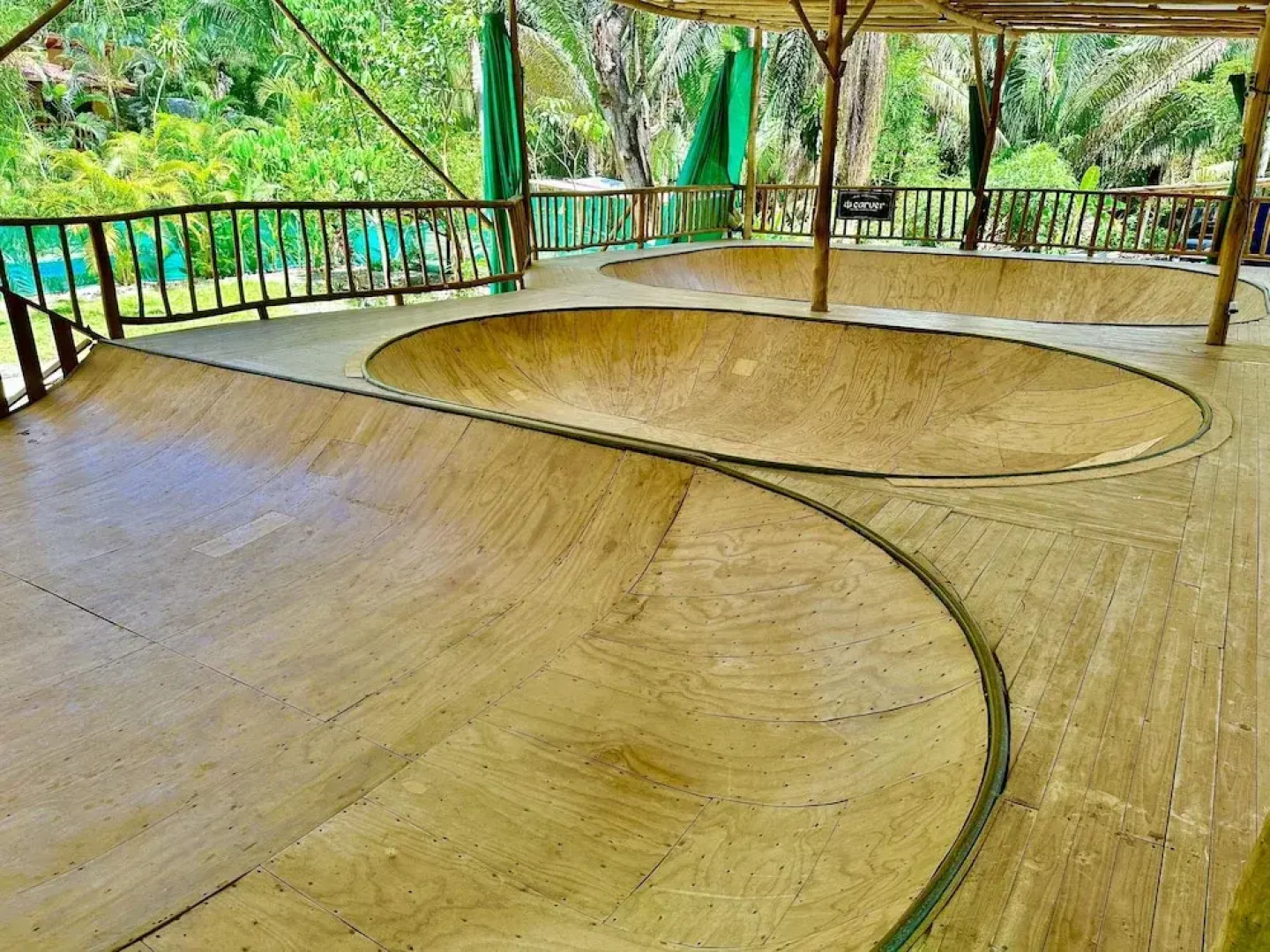 Pacífica Surf Studios