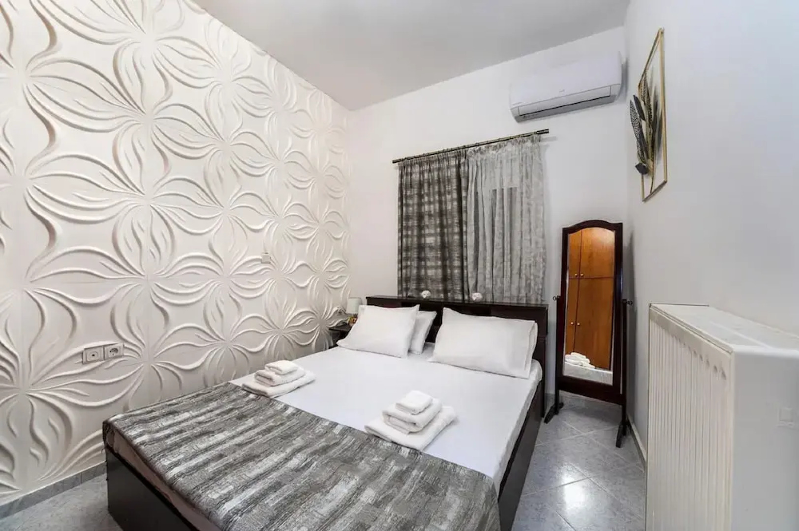 Ariadni Apartment Garden View