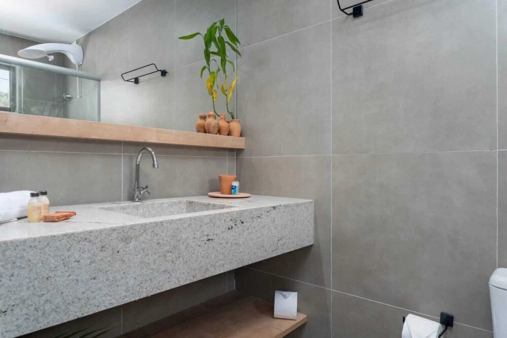 Incr vel Casa com Piscina Condom nio p na Areia