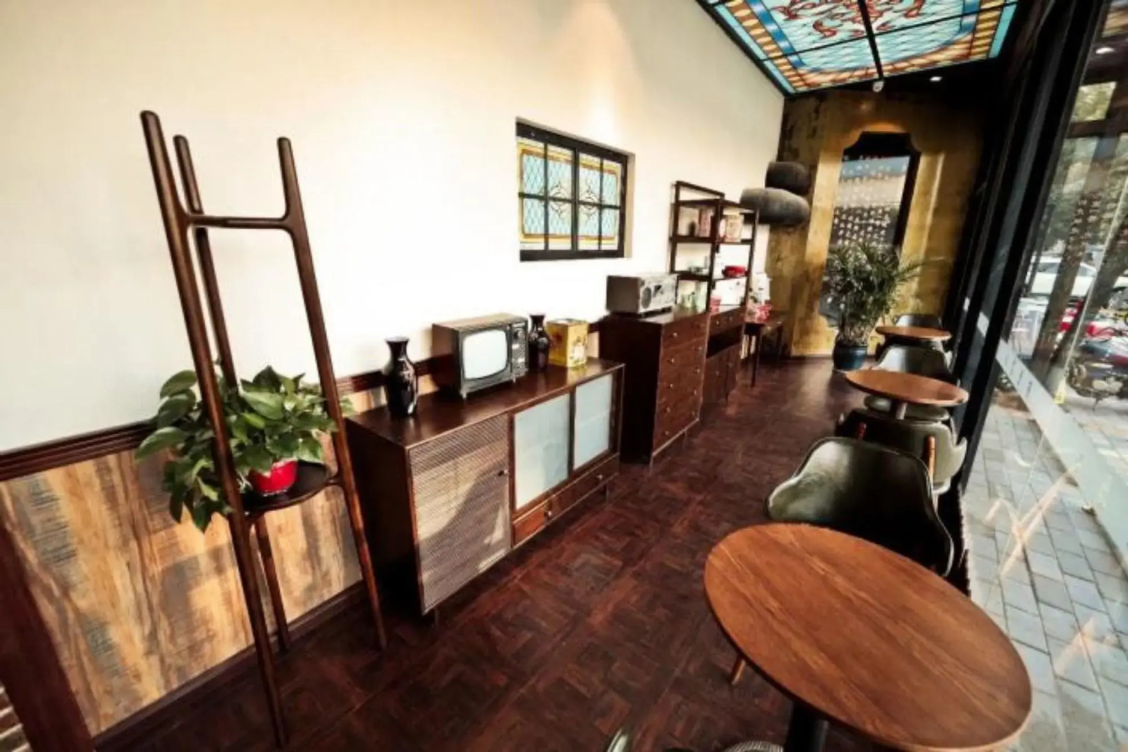 Nostalgia Hotel Near Beijing Panjiayuan Antique Market