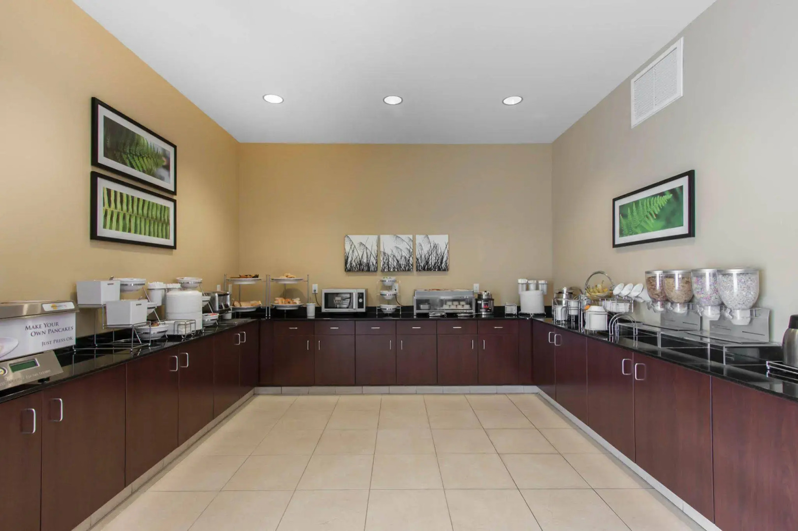 Sleep Inn & Suites Fargo Medical Center