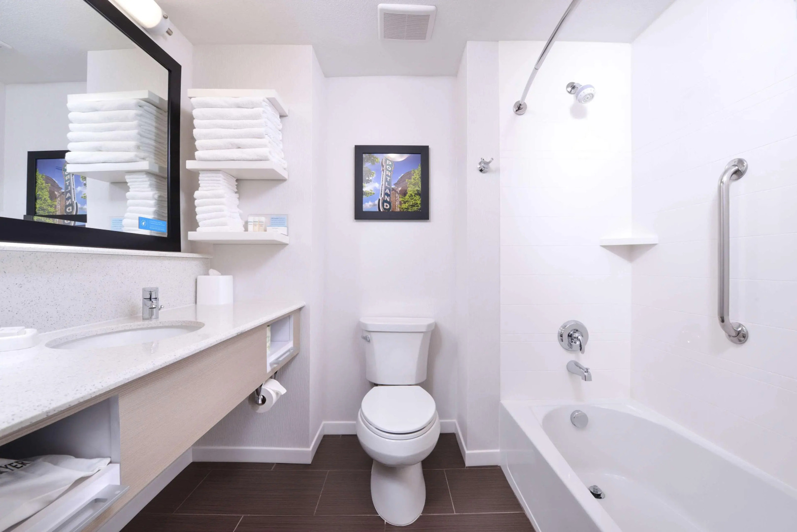 Hampton Inn Portland East