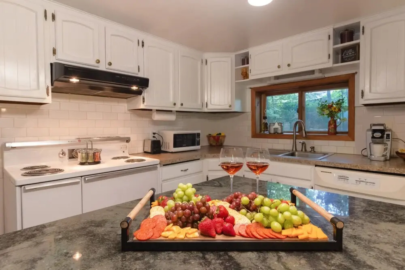 Secluded Wisconsin Cottage w/ Nearby Lake Access