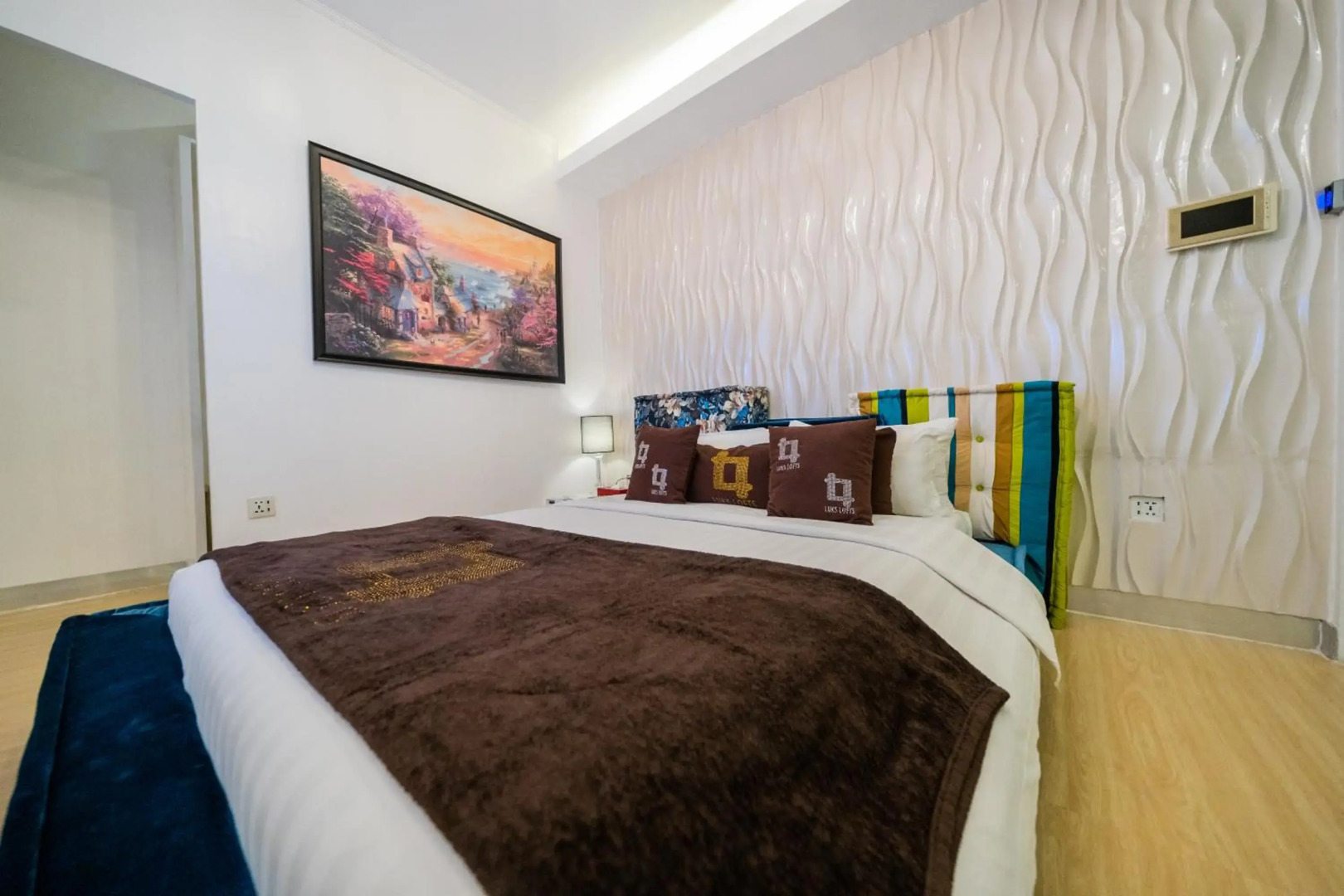 Luks Lofts Hotel & Residences