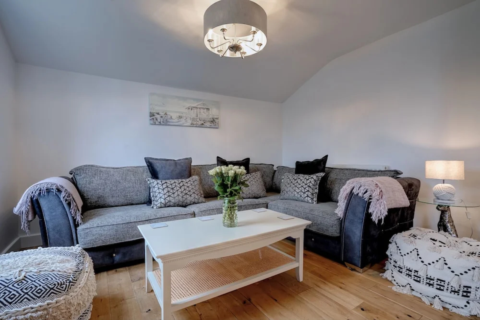 Norfolk Luxe Beach House Sleeps 8 Dog Friendly