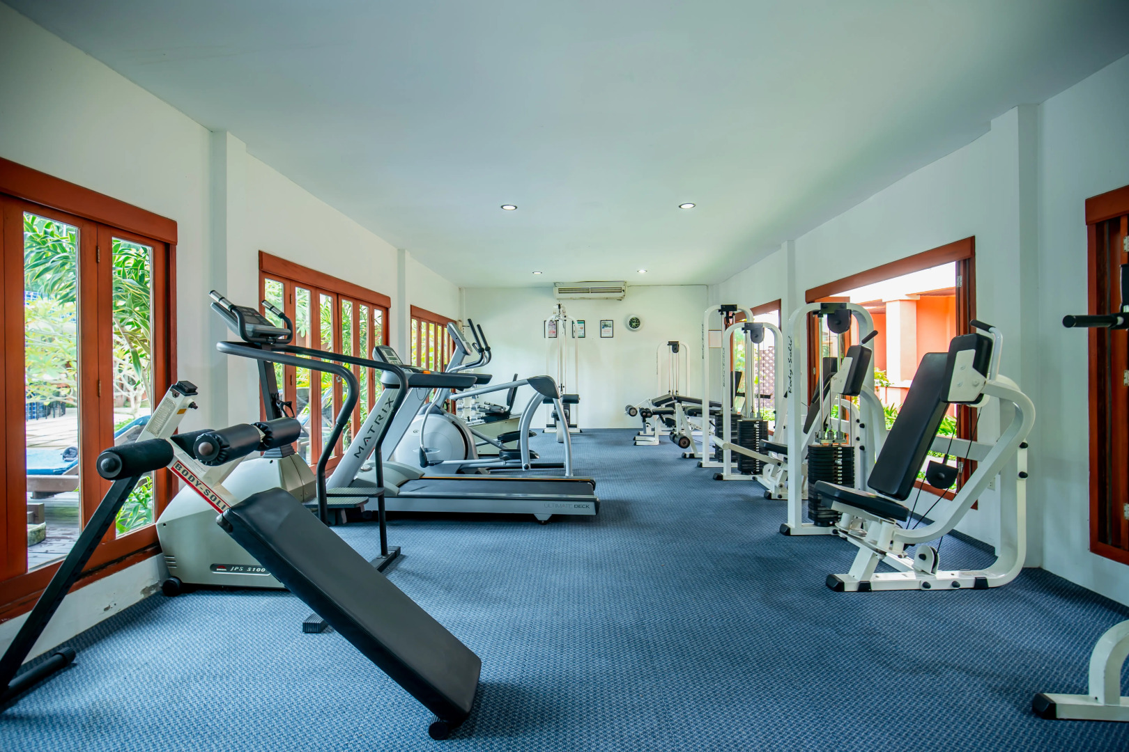 Phuket Leelavadee Hua Ting Resort