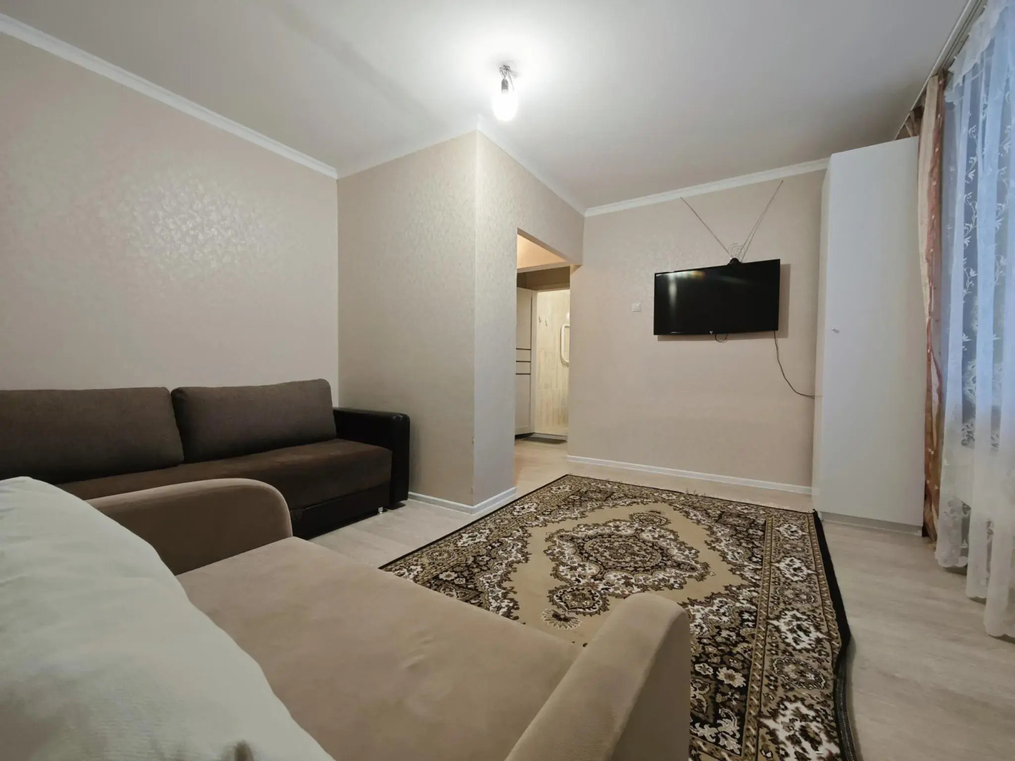 Апартаменты в 9-м микрорайоне 20А