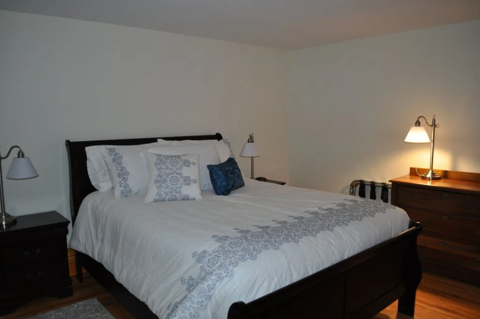 Holman's Heritage Suites