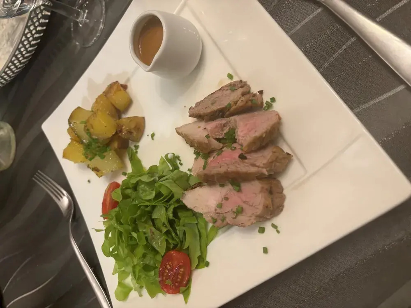 Logis Hôtel-Restaurant Le Moulin D'Artres