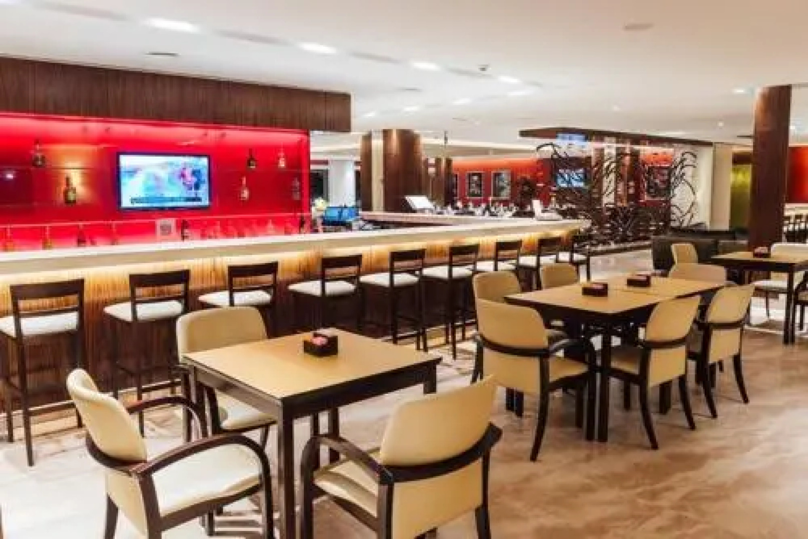 M.A.C. Royal Suites Hotel & Casino Chilecito