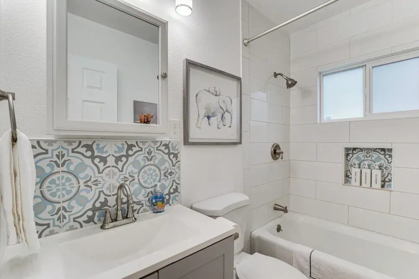 Spanaway Lakefront House: Dock, Fire Pit