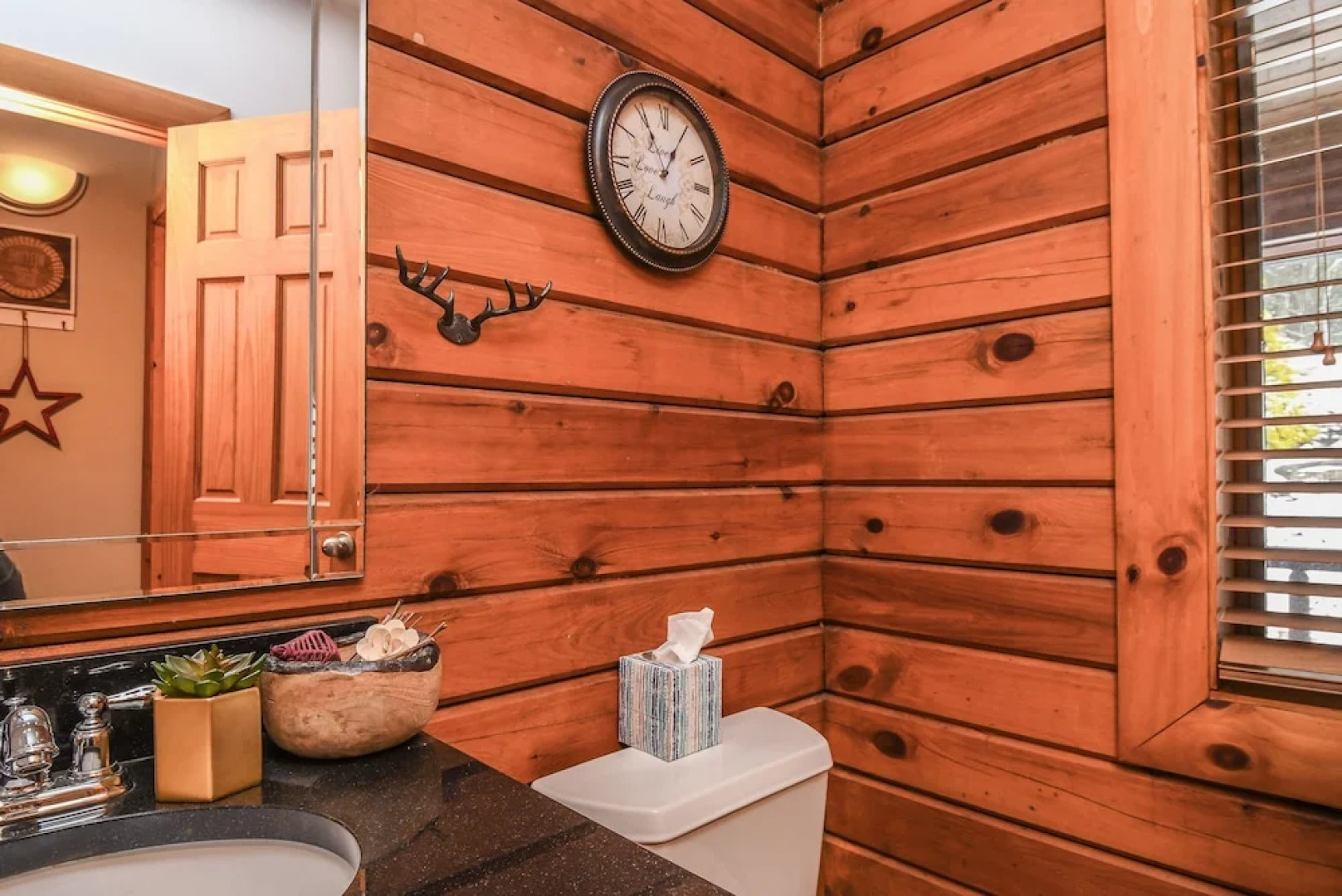 Pinnacle Retreat 5 Bedroom House