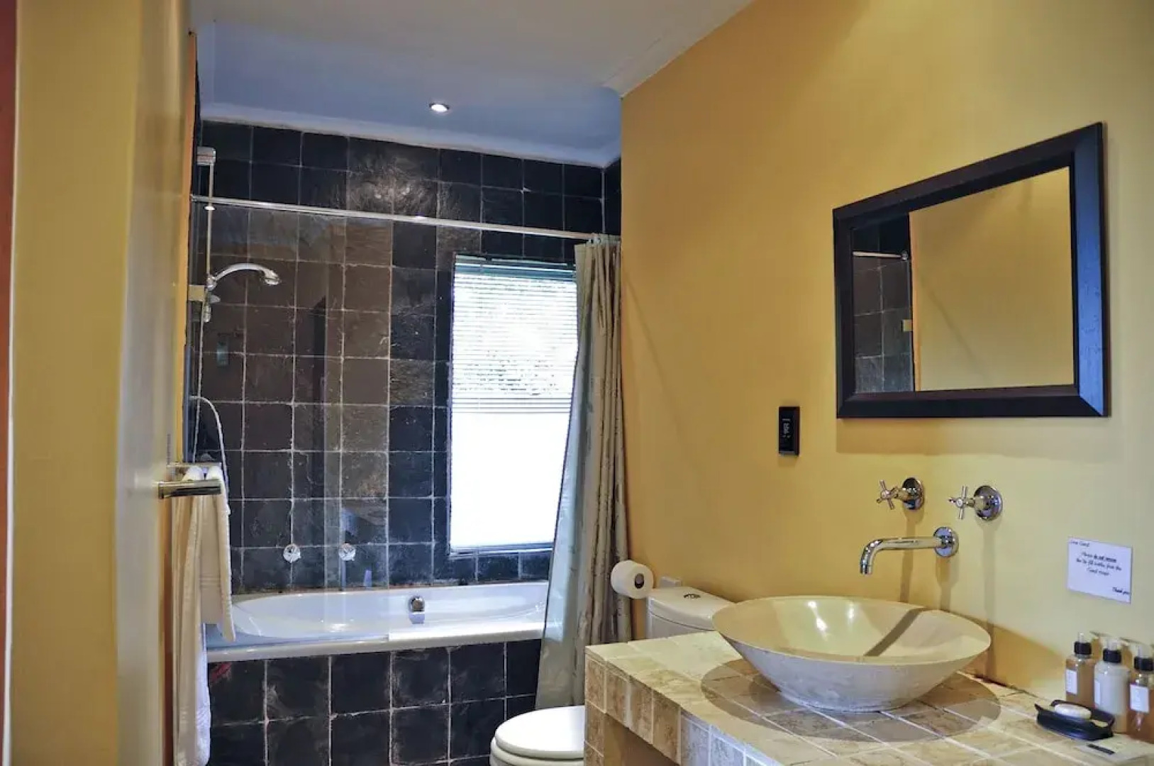 Mandalay Beach B & B