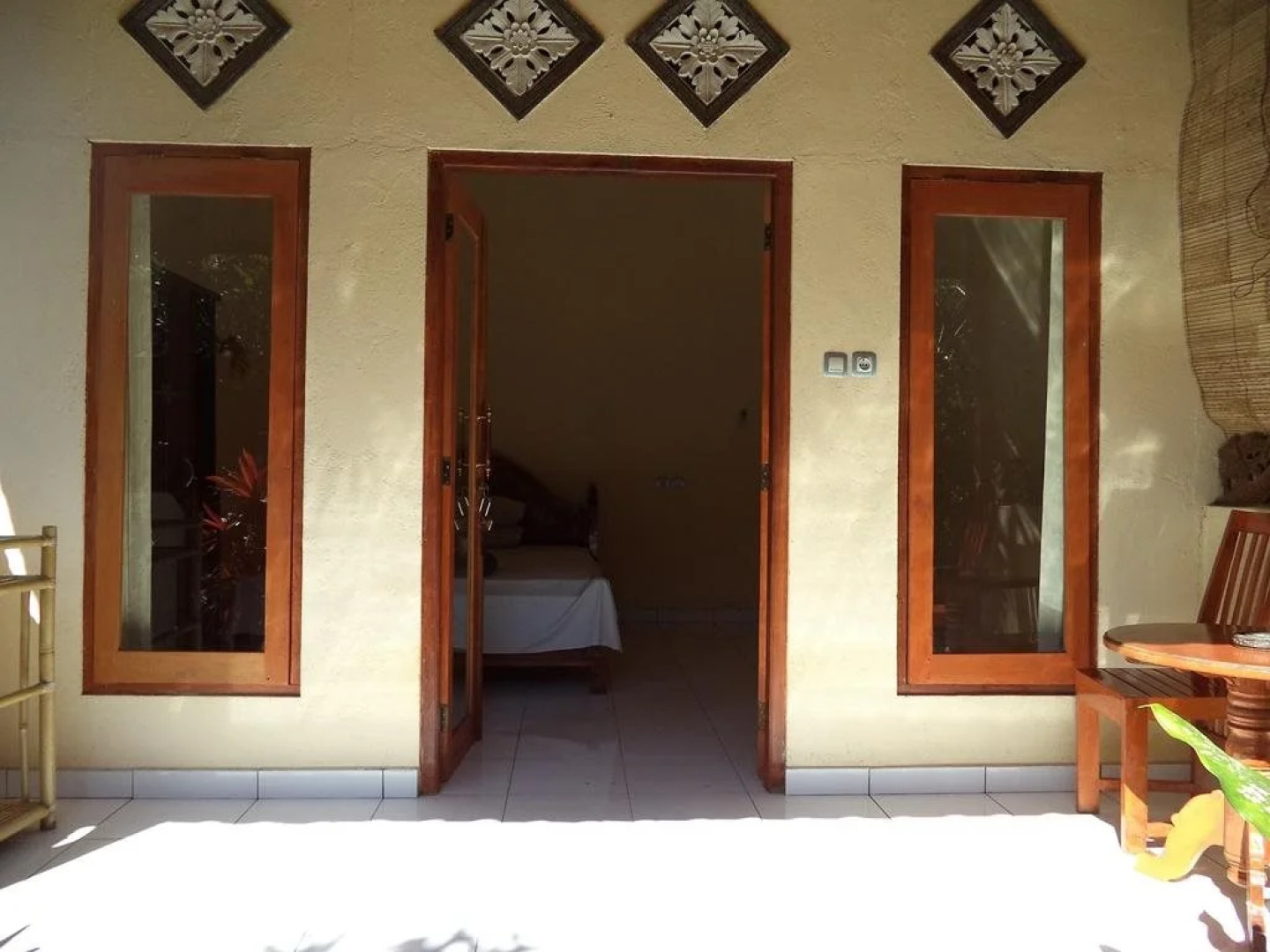 Bali Relax's Homestay and Cafe