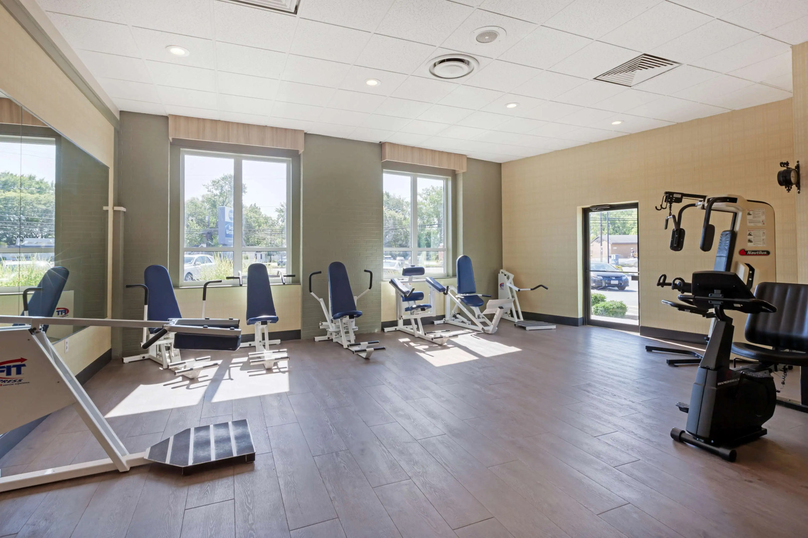 Best Western Summit Inn