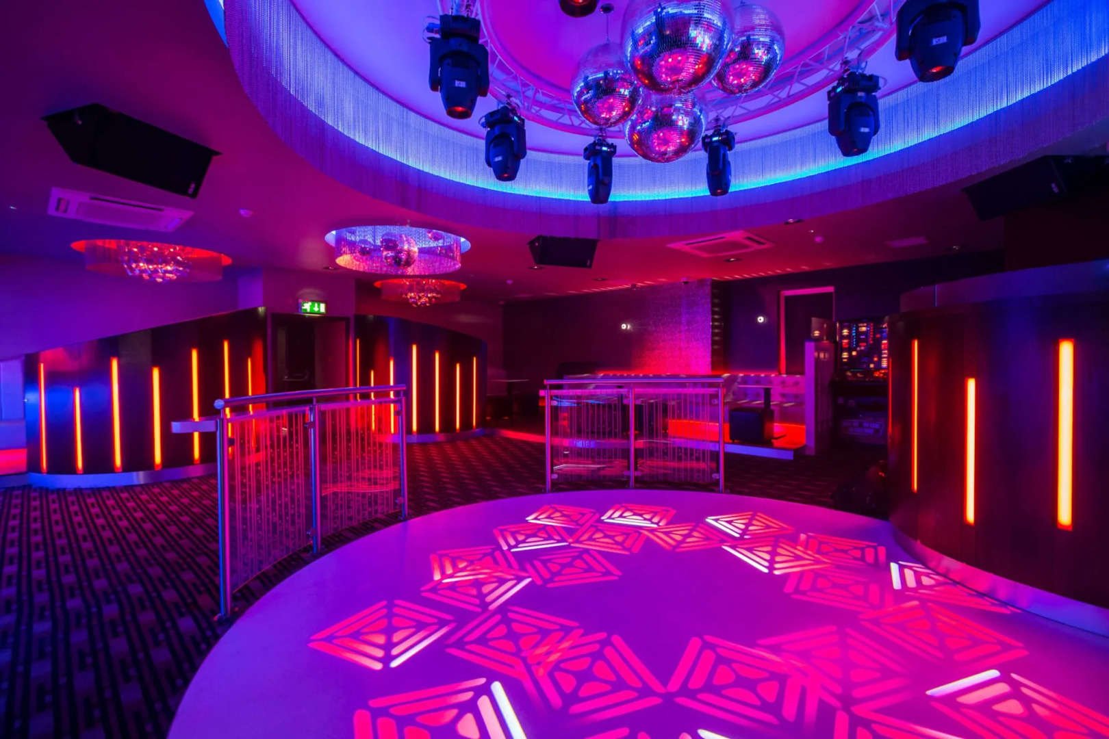 The Commercial Hotel