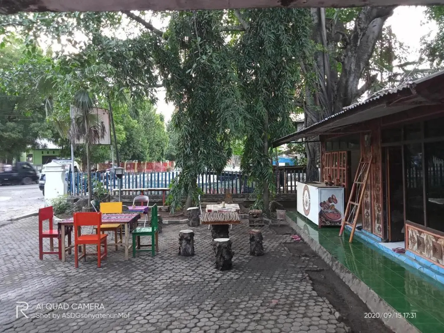 Guest house dorm Floressa