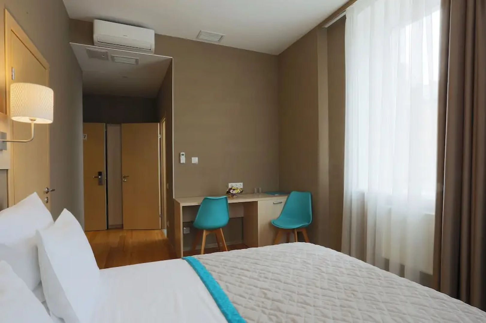 Отель Номера на Большом проспекте