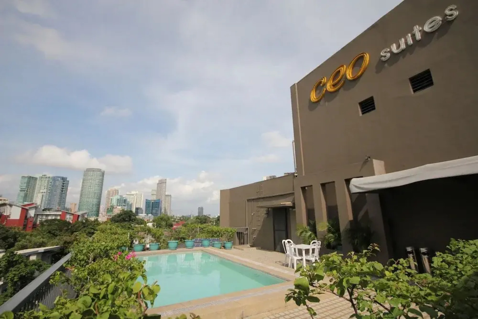 Corporate Executive Orient Suites