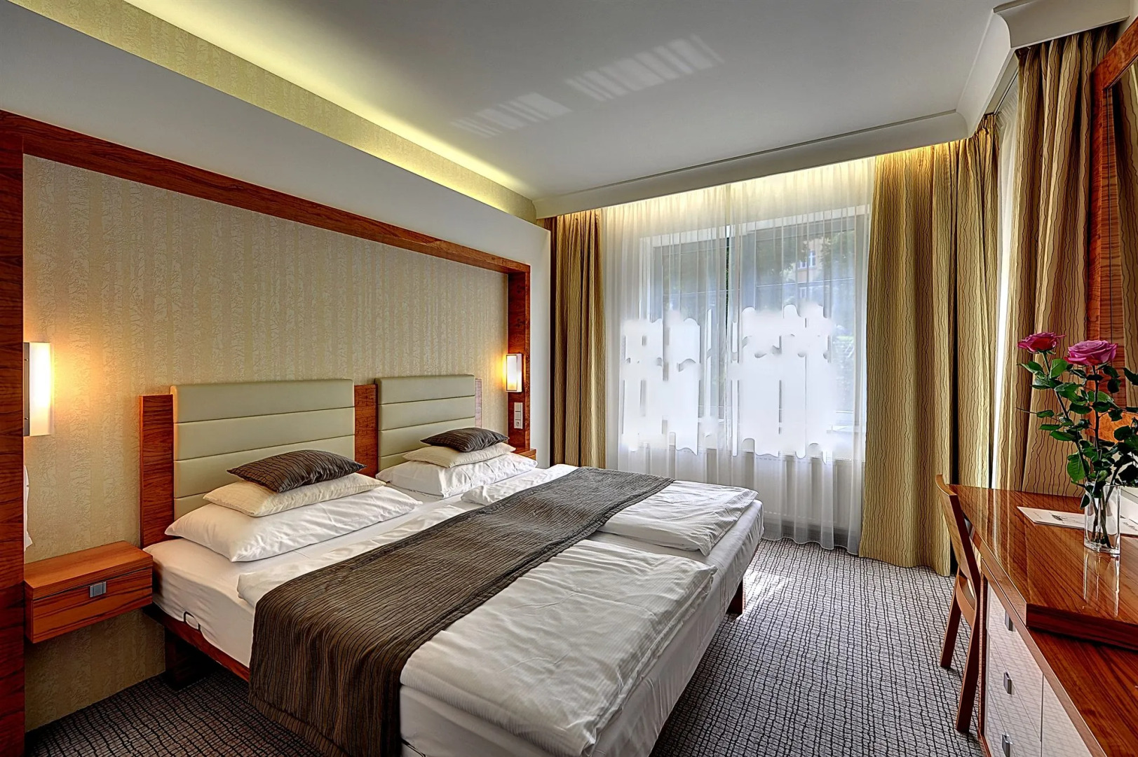 St. Joseph ROYAL REGENT