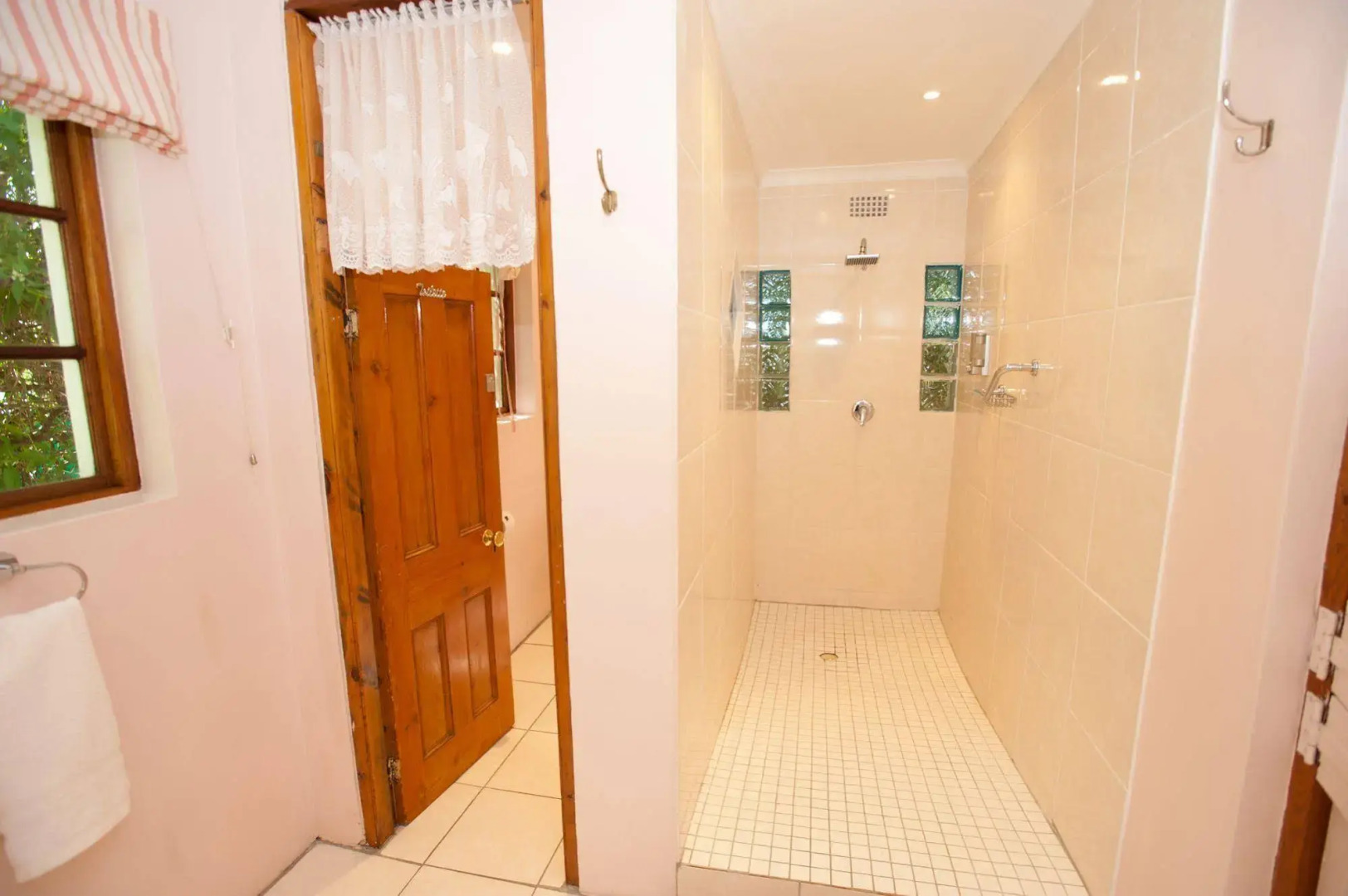 7 Church Street Guest House