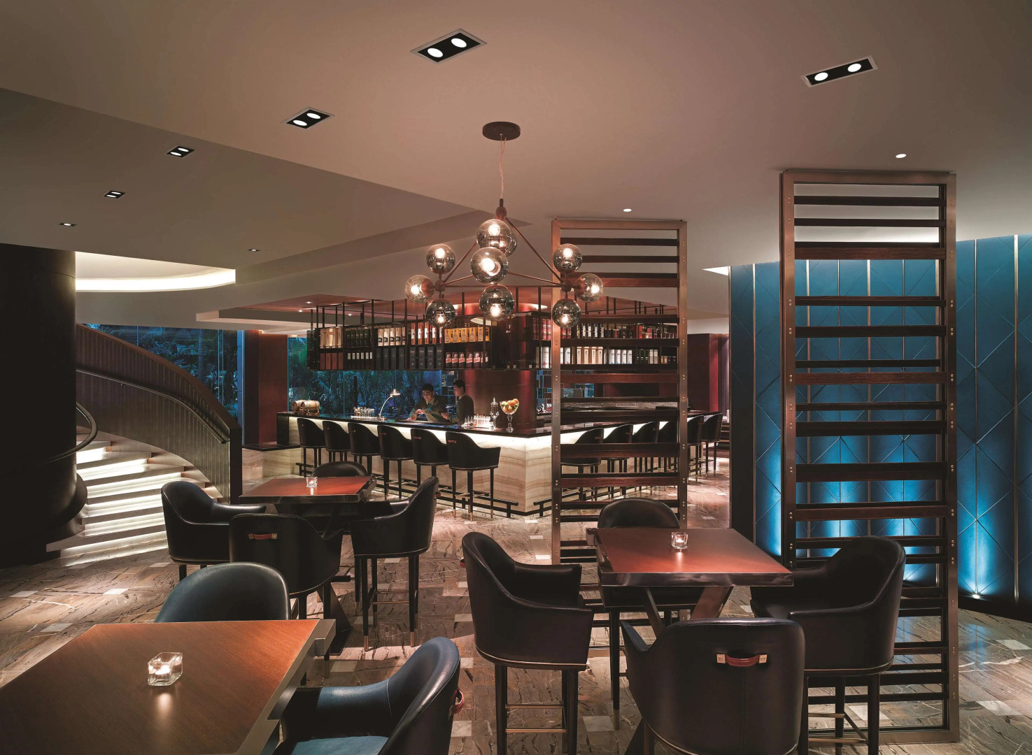 Makati Shangri-La, Manila