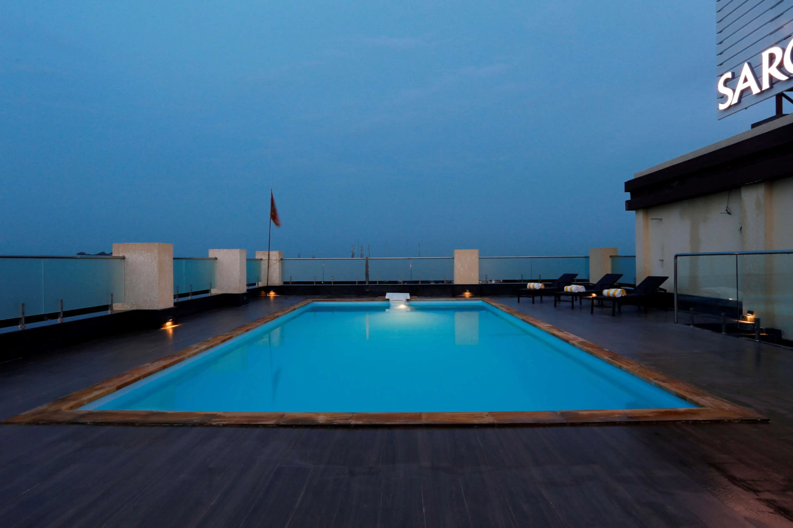 Nataraj Sarovar Portico Jhansi