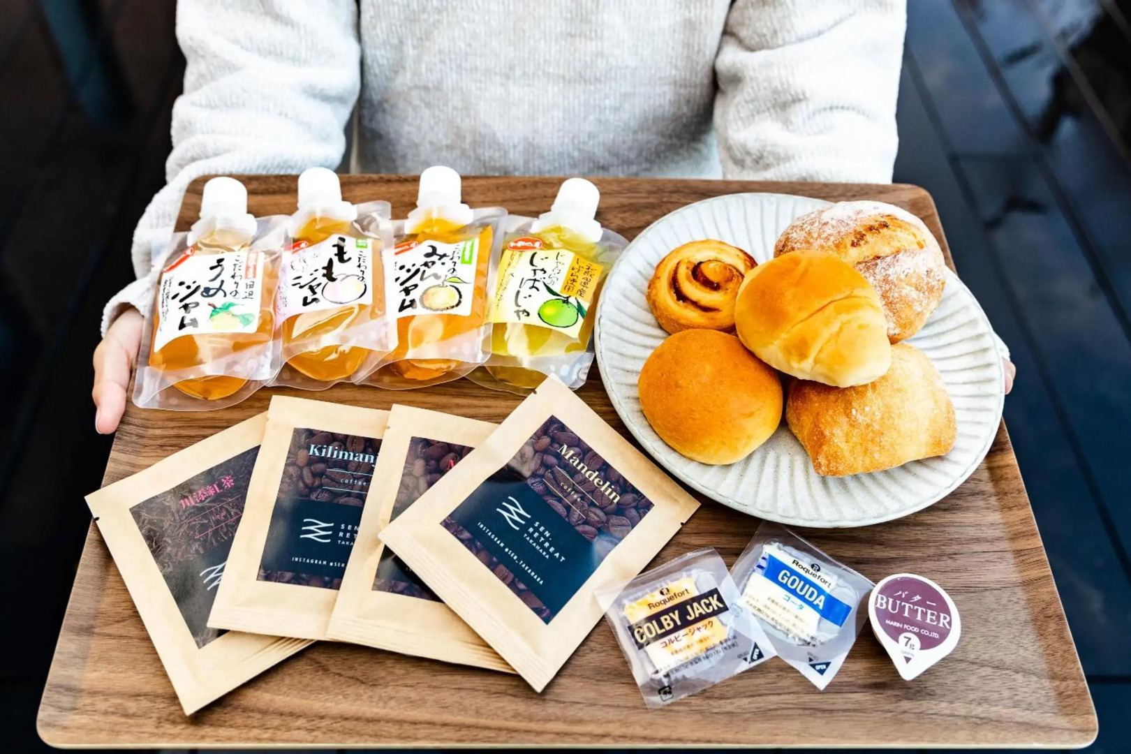 Sen.Retreat Takahara