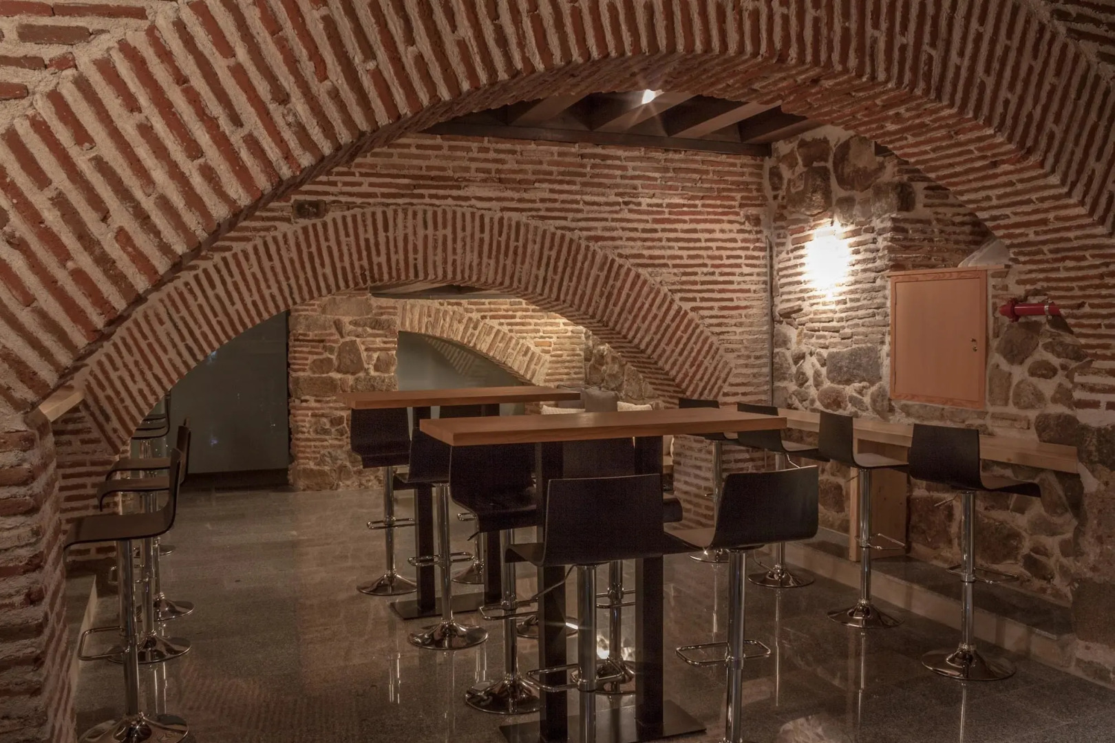 El Encanto Hotel & Cafetería