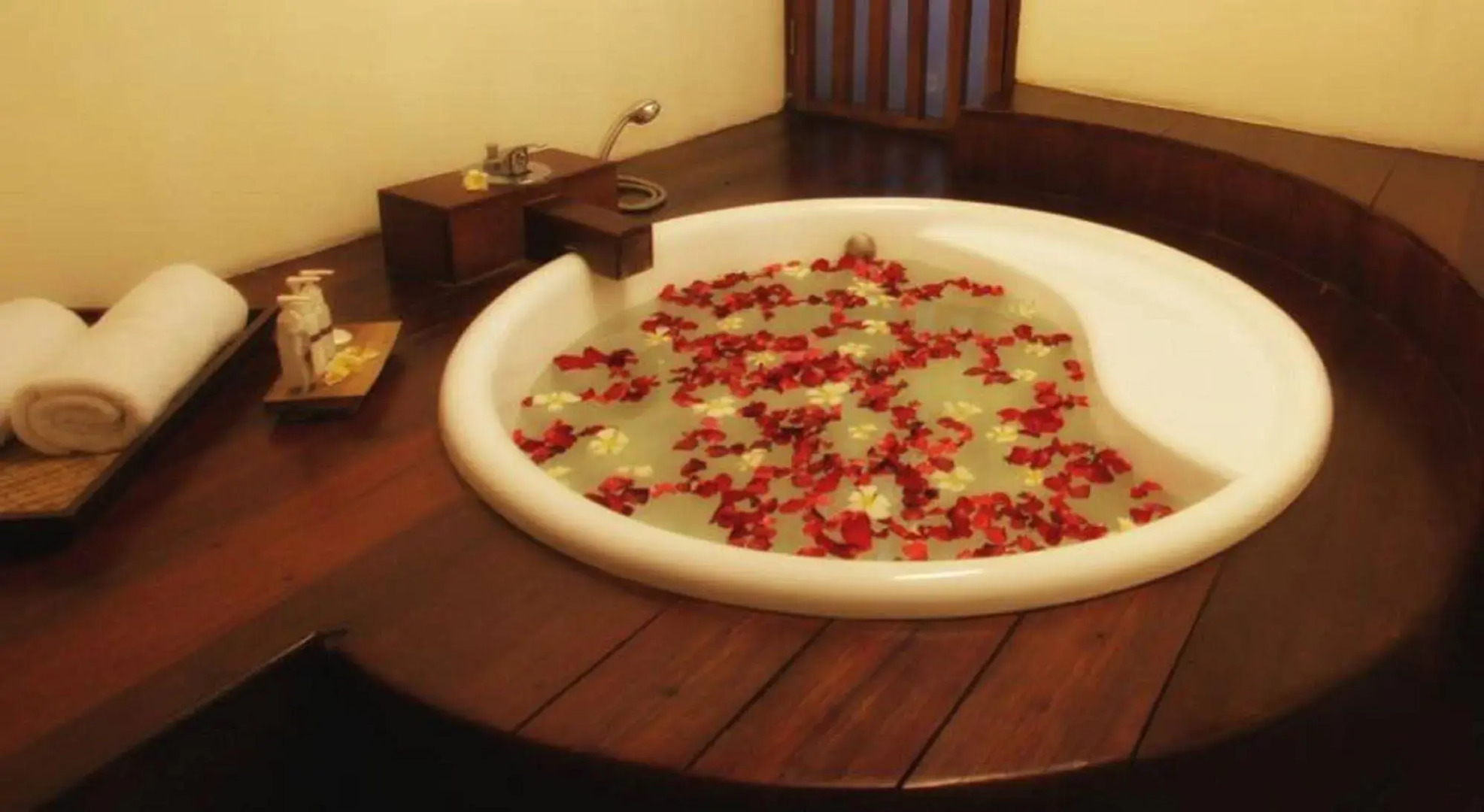 Grand Akhyati Villas & Spa