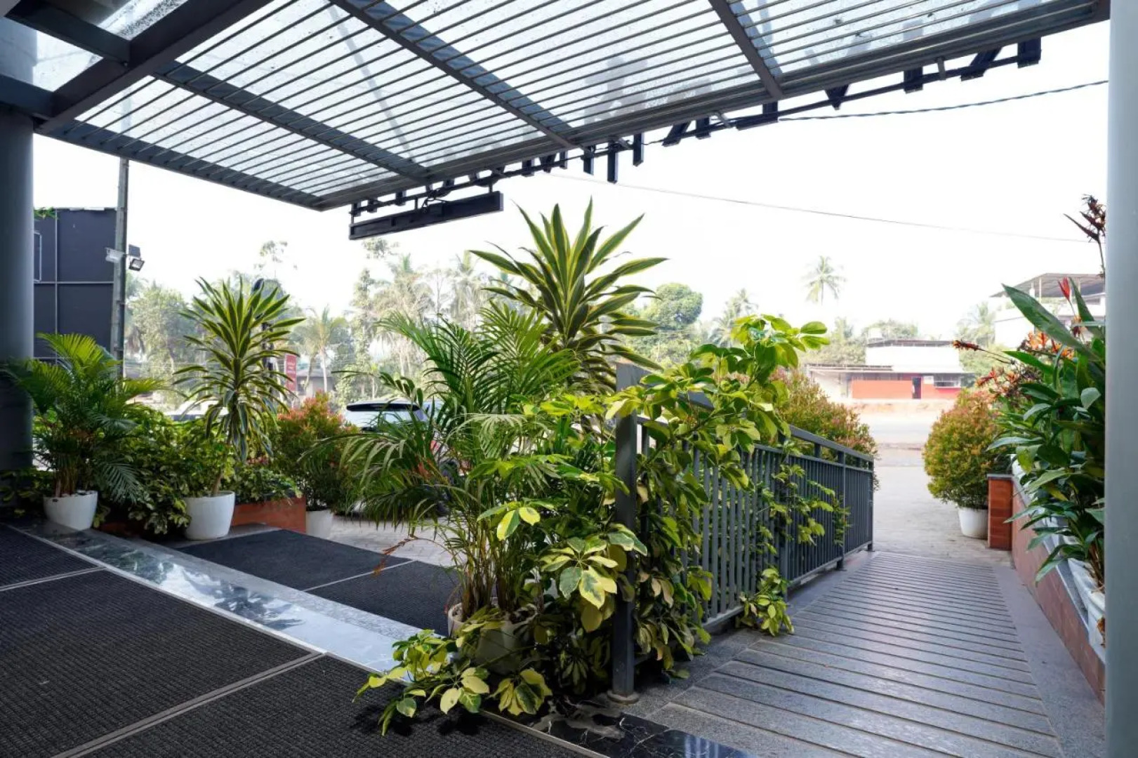 Nexstay River Mouth International