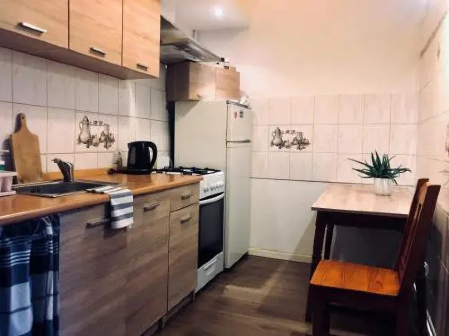 Prudentia Apartments Anin