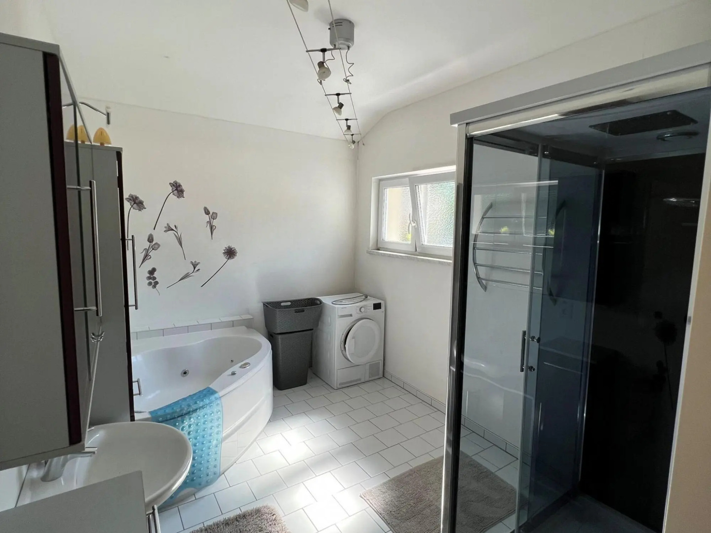 Apartment in Mauerbach Near Vienna With Pool