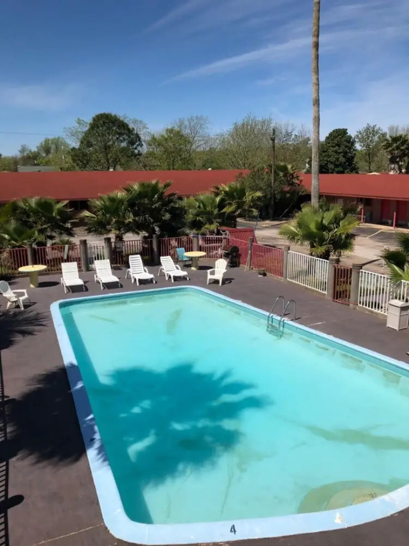 Gulfway Motel & Restaurant