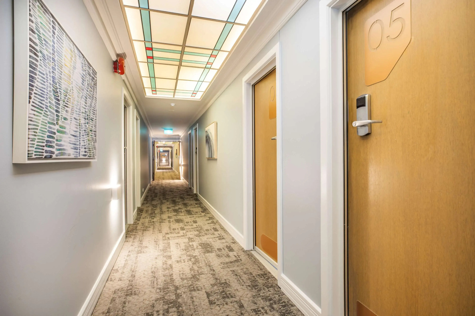 Nightcap at Hotel Victor