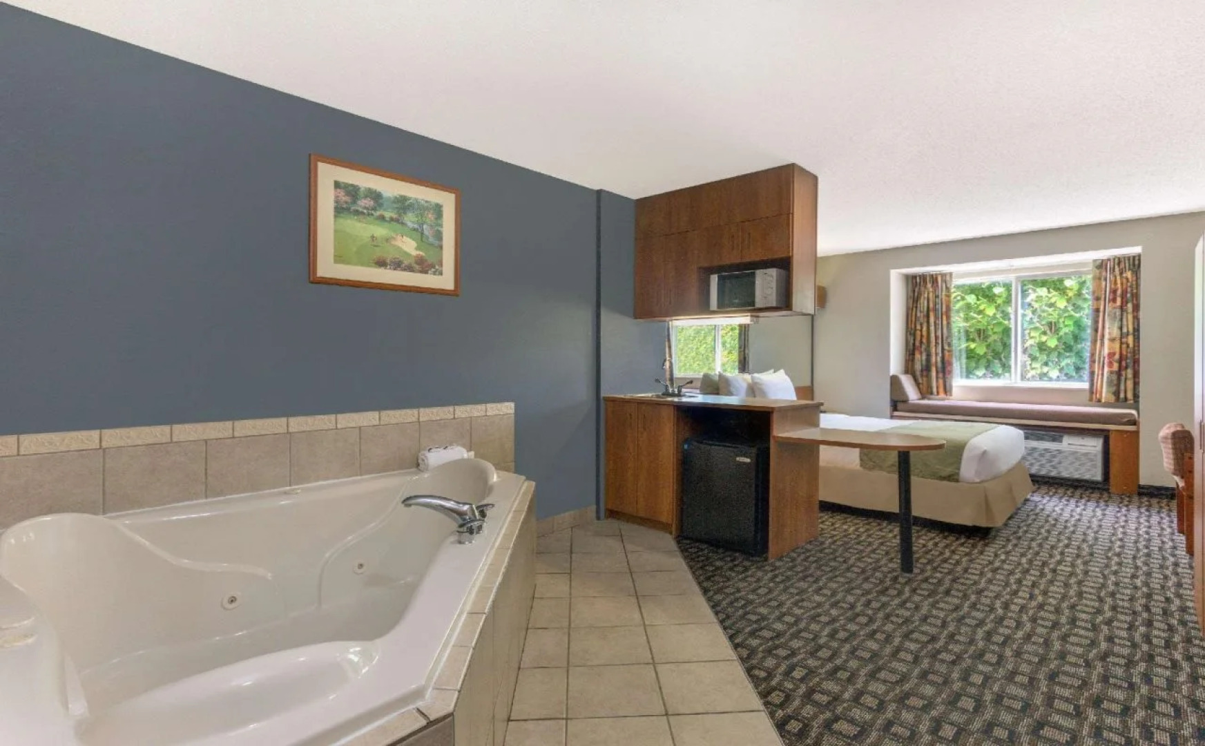 Microtel Inn & Suites by Wyndham Brunswick