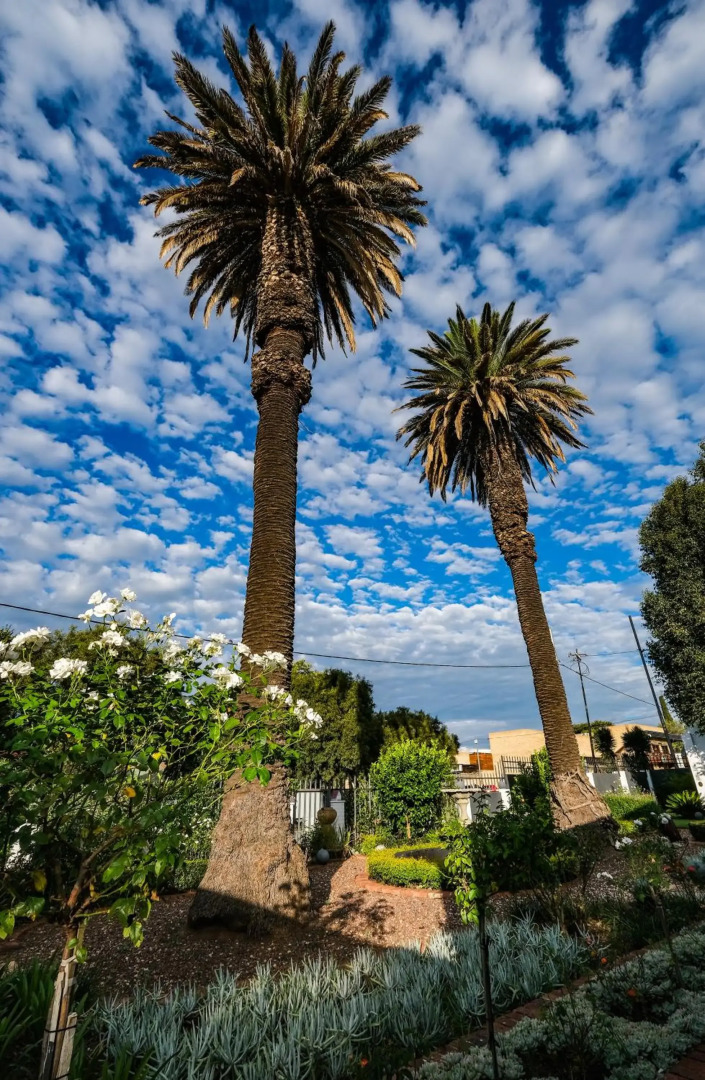 Rose Acres Guest House