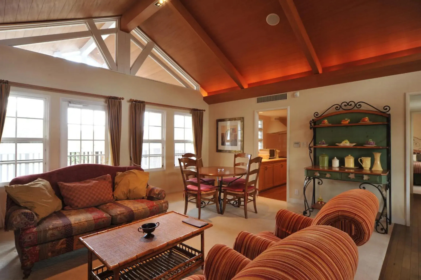 Resort Forest Hills Garden