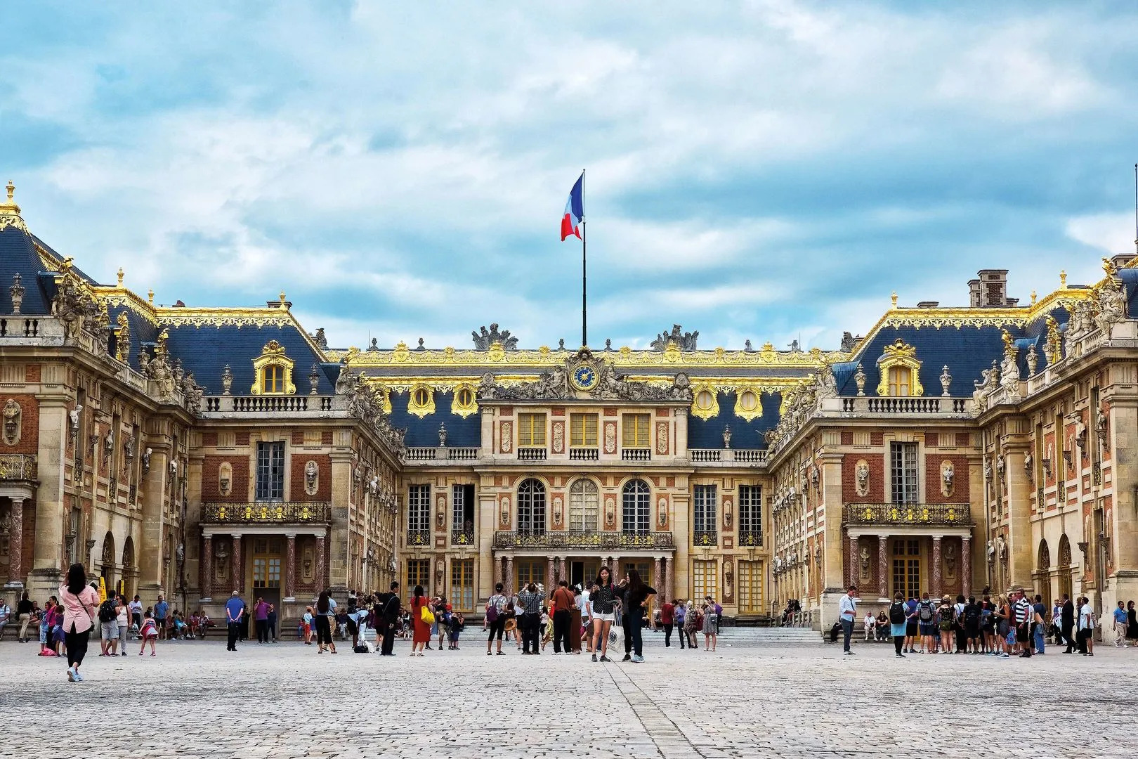 Zenitude Hôtel - Résidences Magny les Hameaux