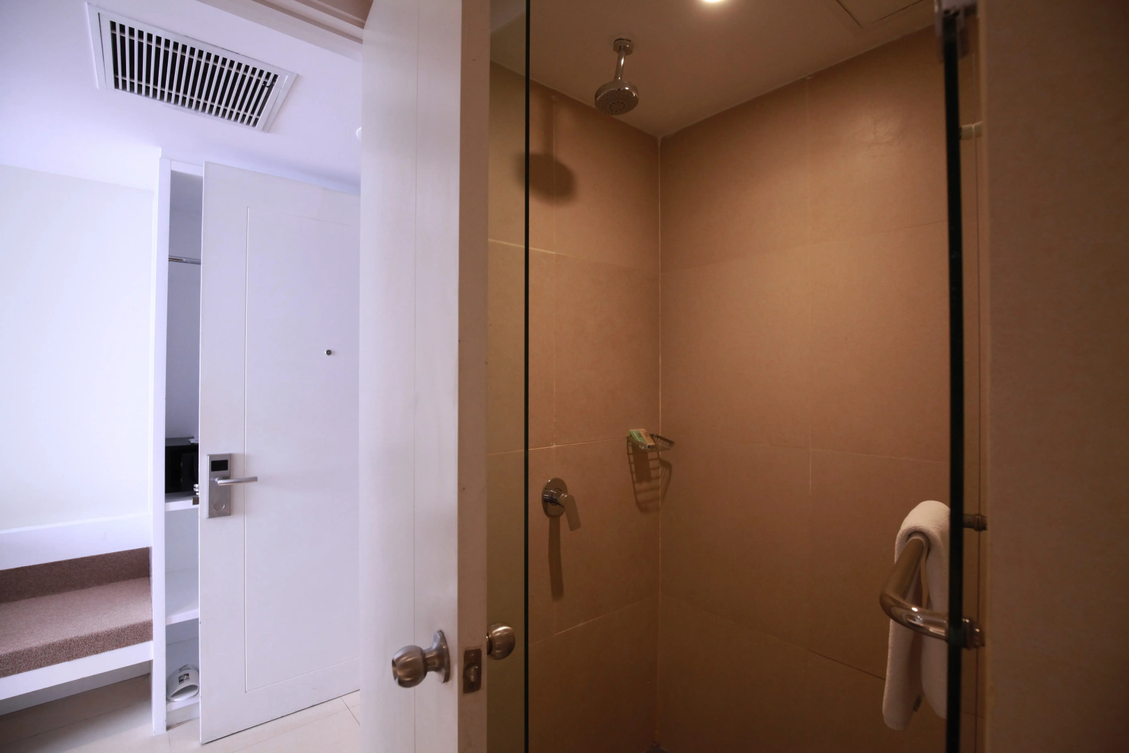 Citadines Connect Airport Jakarta