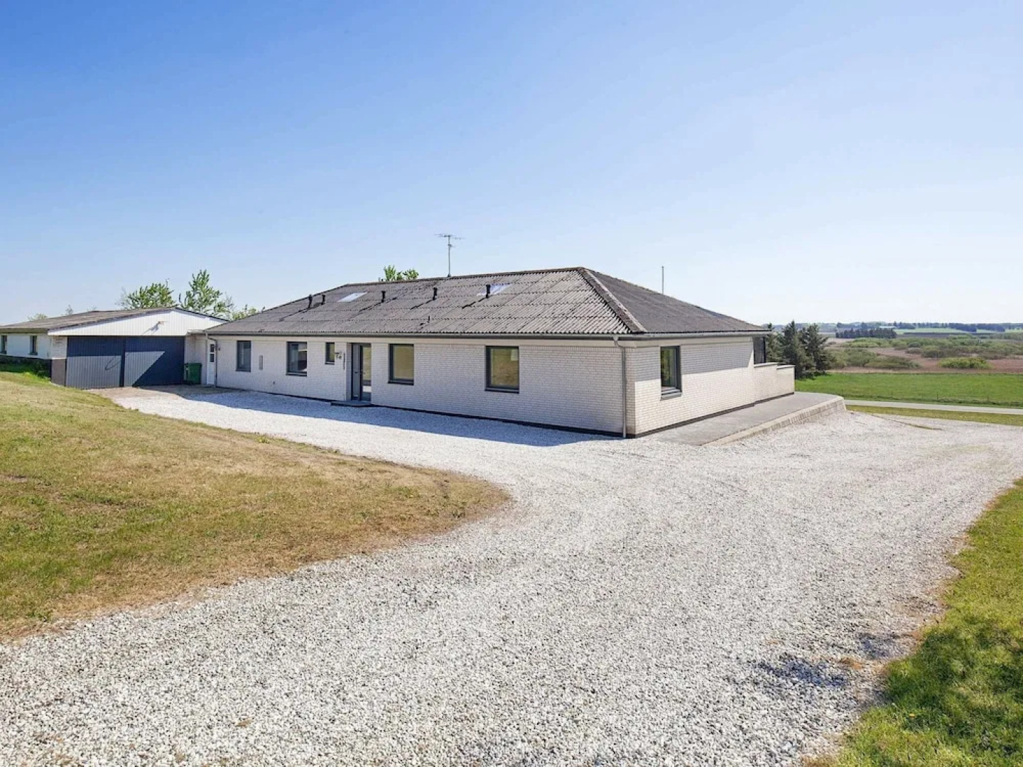 Breezy Holiday Home in Jutland With Garden Seating