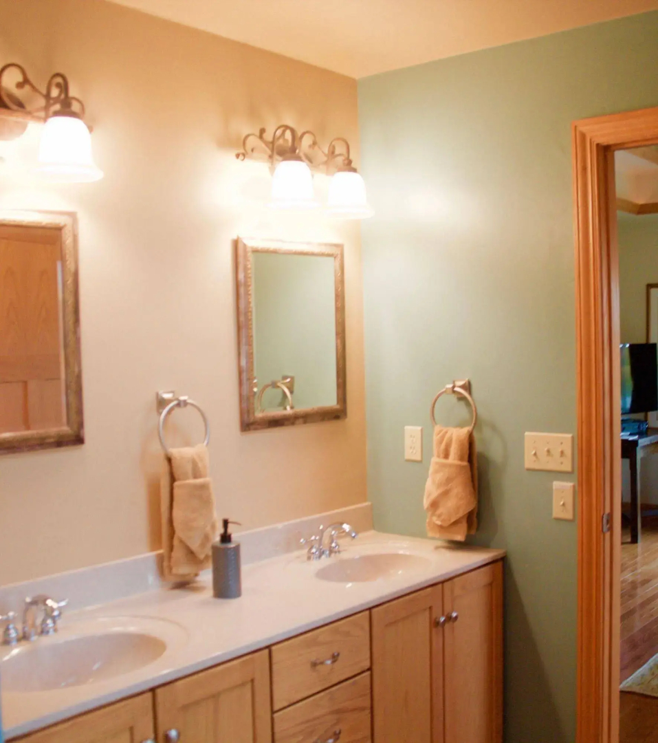 Settlement Courtyard Inn & Lavender Spa