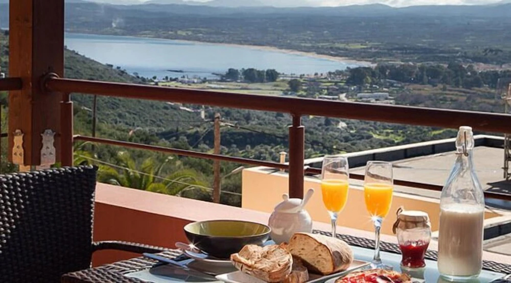 Daphne-Morfi Village