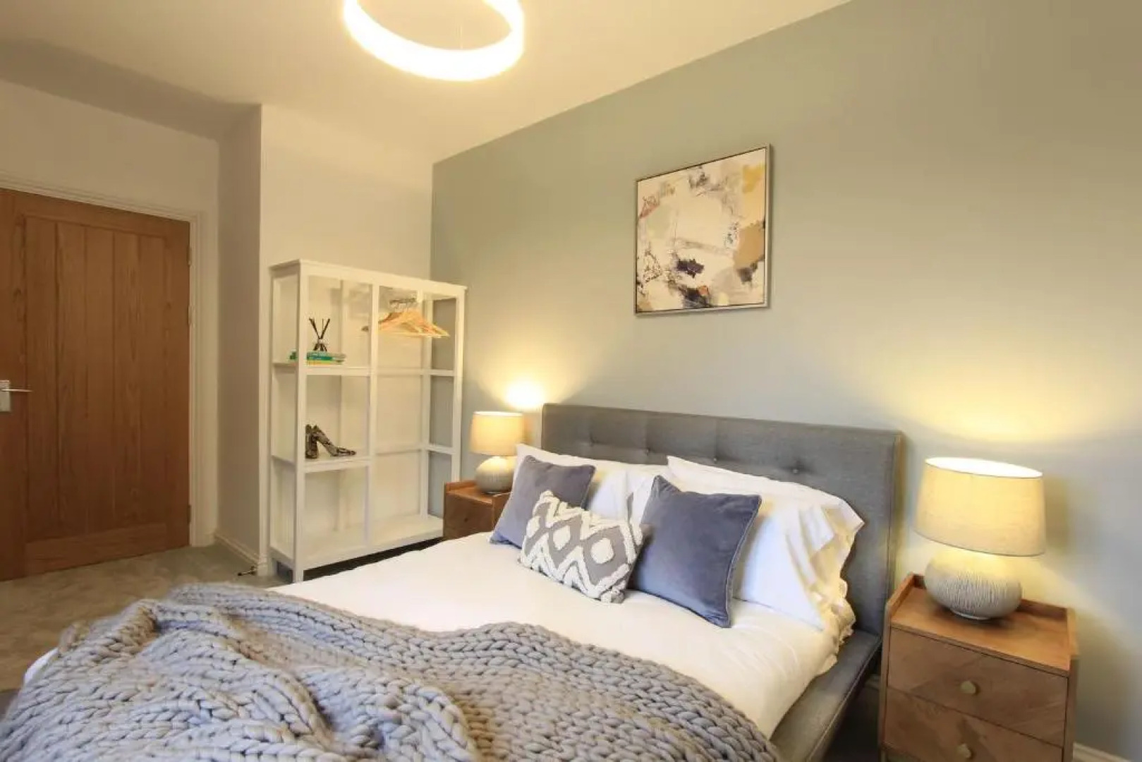 Cabot Mews Apartment 5