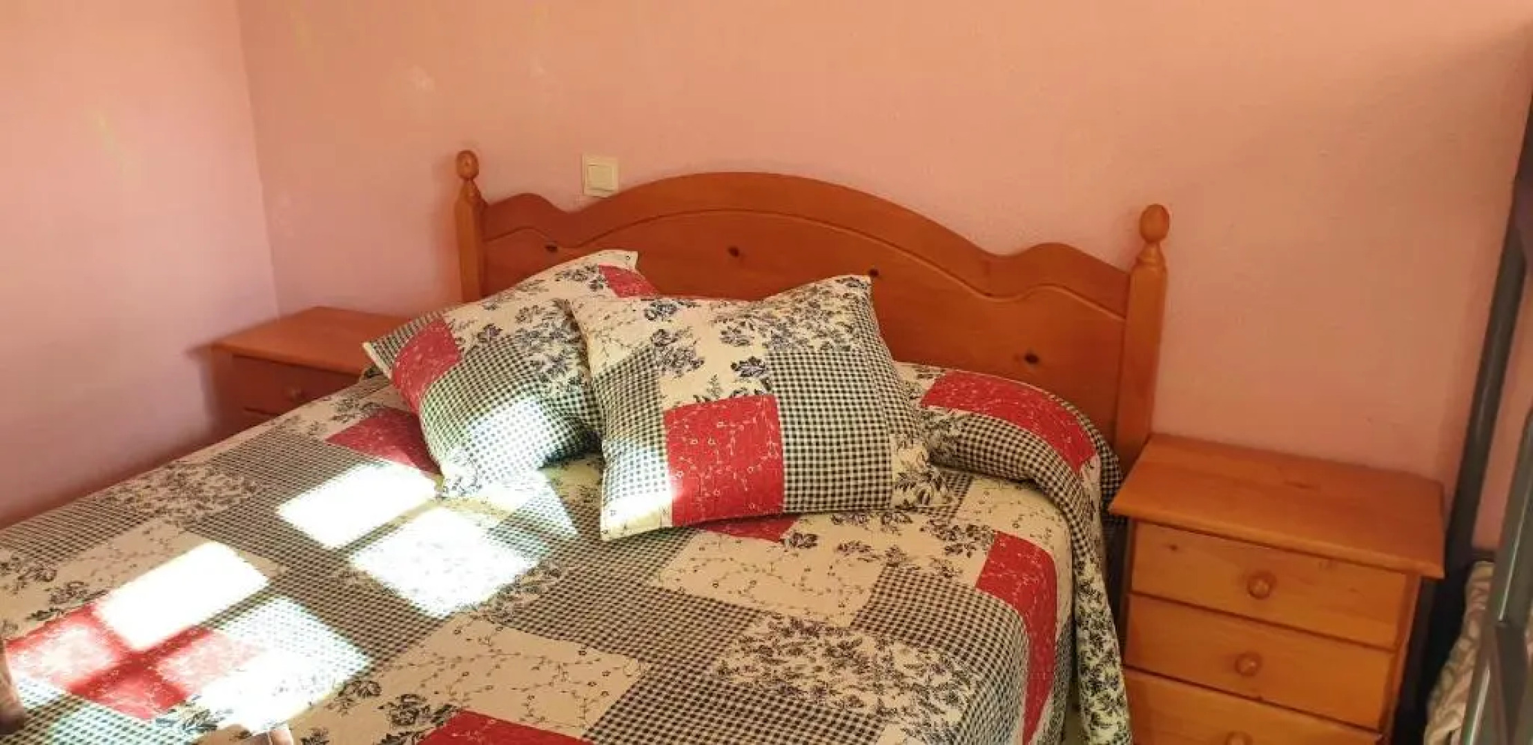 6 bedrooms villa with private pool enclosed garden and wifi at La Puebla de Castro