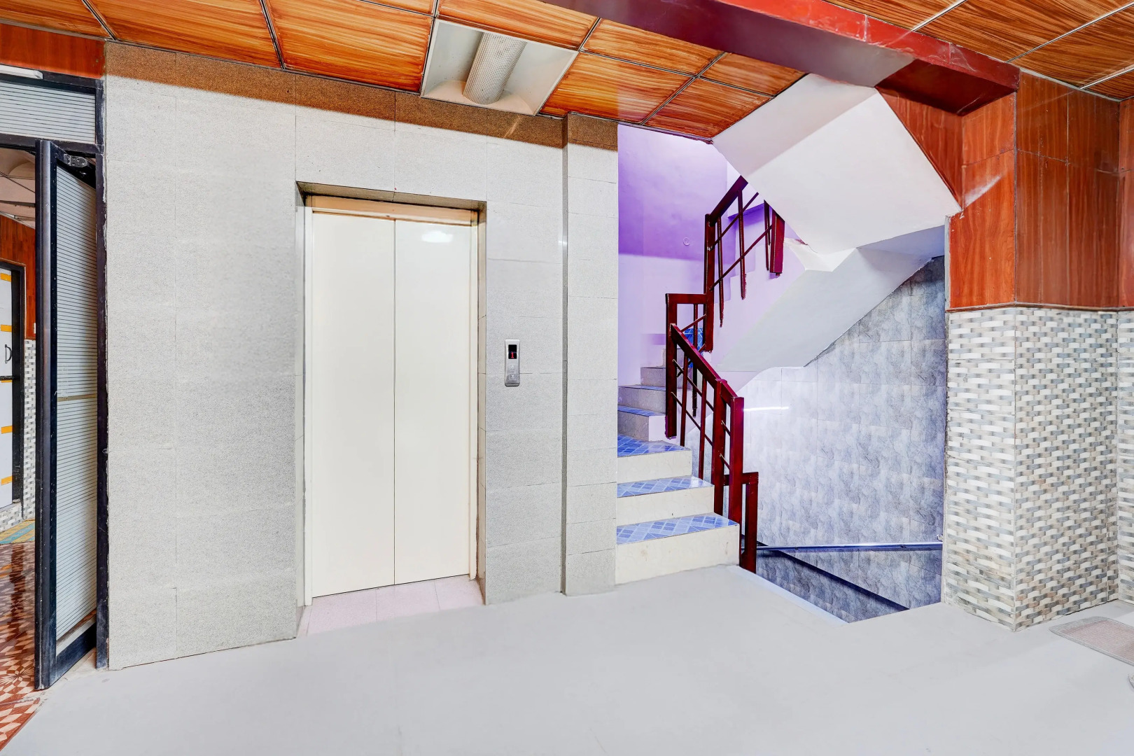 OYO 61133 M. P Residency